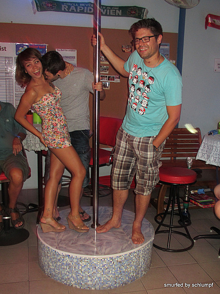 2014-05-28 Smurf Bar