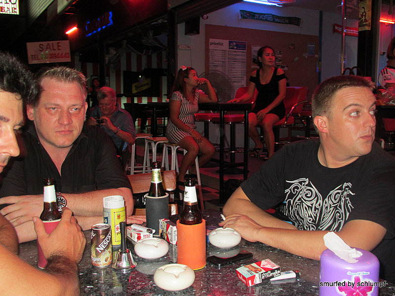 2014-05-28 Smurf Bar