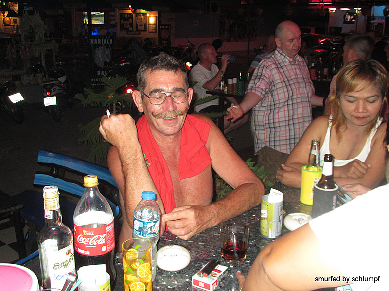 2014-05-28 Smurf Bar