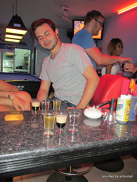 2014-05-29 Smurf Bar