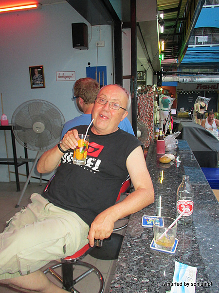 2014-05-29 Smurf Bar