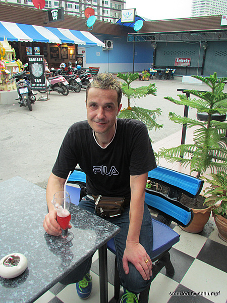 2014-05-29 Smurf Bar