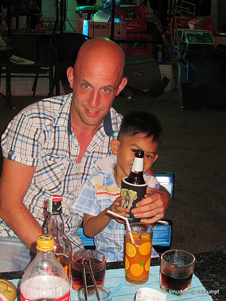 2014-05-31 Smurf Bar