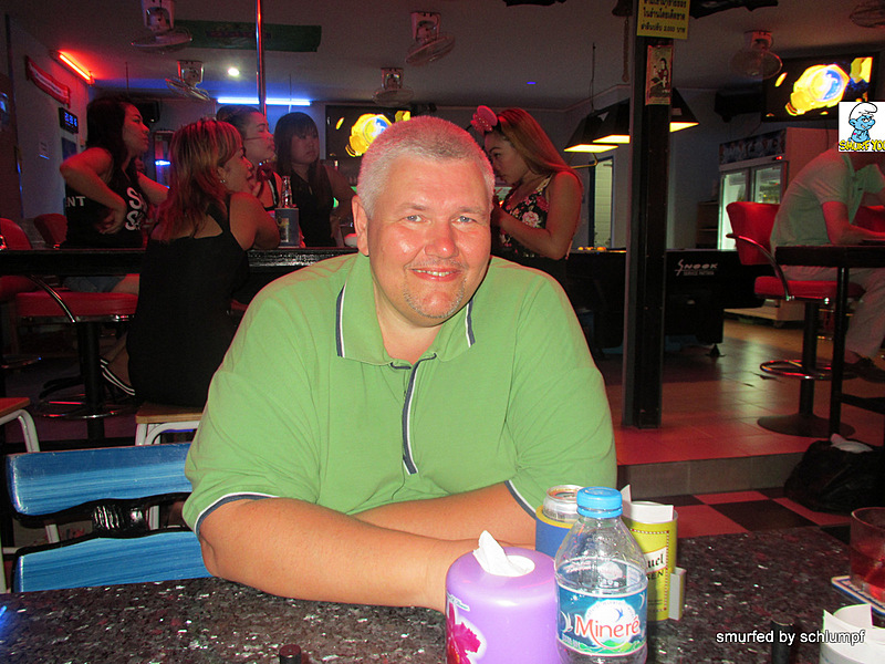 2014-06-01 Smurf Bar