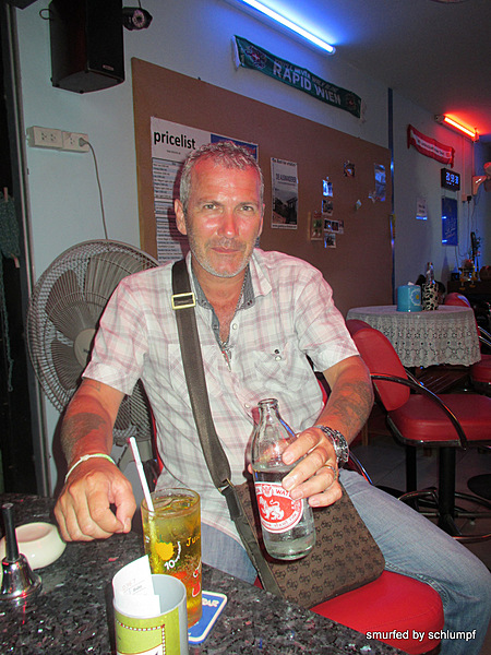 2014-06-01 Smurf Bar