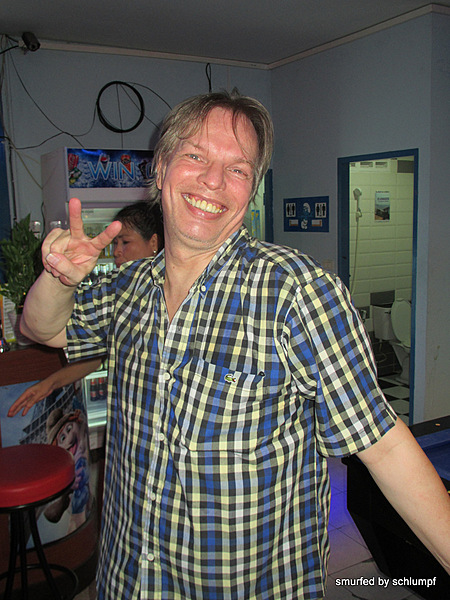 2014-06-02 Smurf Bar