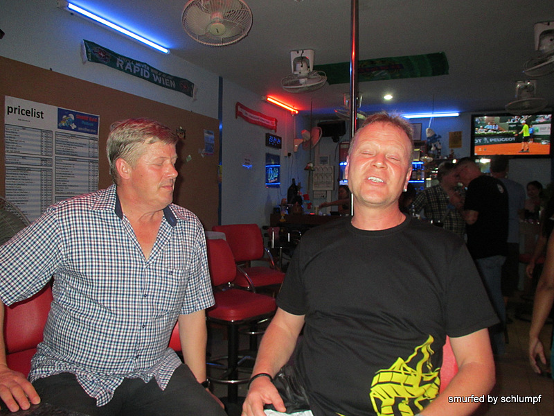 2014-06-02 Smurf Bar