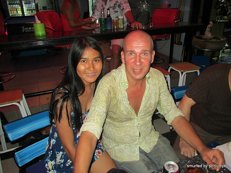 2014-06-02 Smurf Bar