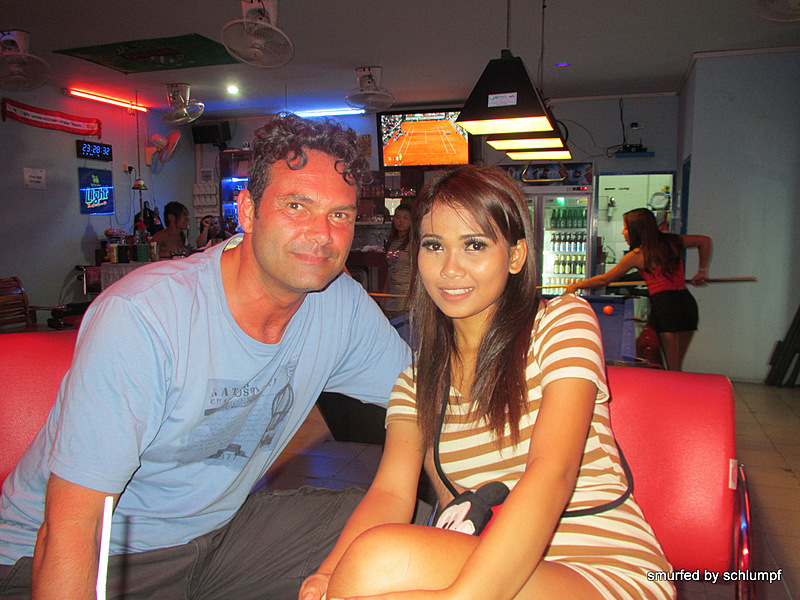 2014-06-02 Smurf Bar