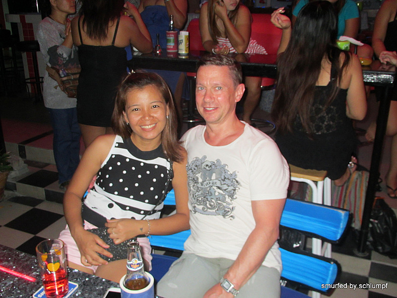 2014-06-03 Smurf Bar