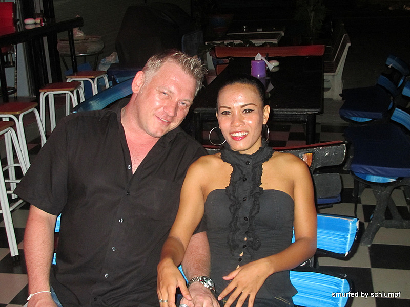 2014-06-03 Smurf Bar