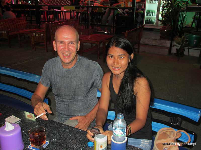 2014-06-03 Smurf Bar