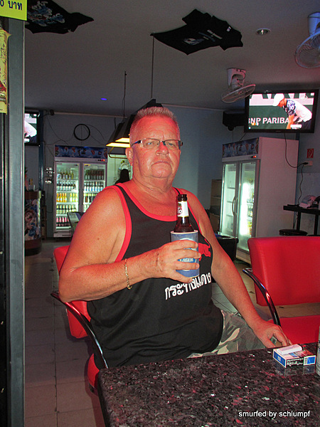 2014-06-03 Smurf Bar