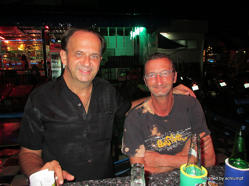 2014-06-04 Smurf Bar