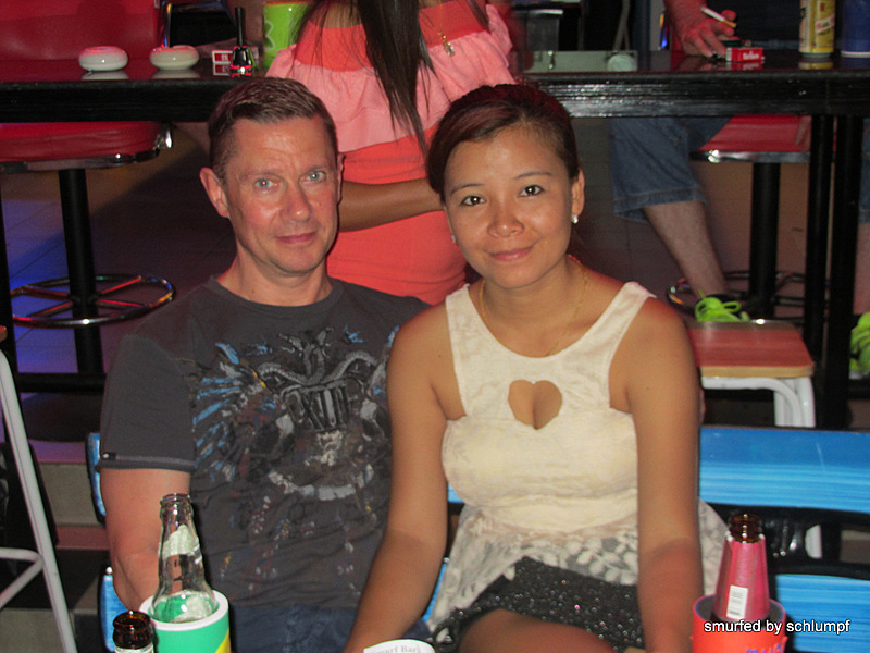 2014-06-04 Smurf Bar