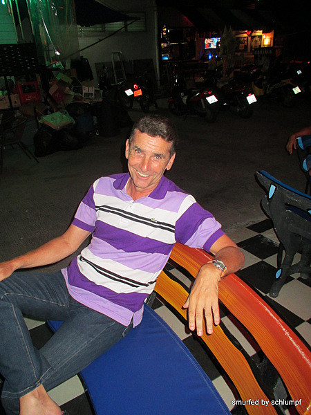 2014-06-04 Smurf Bar