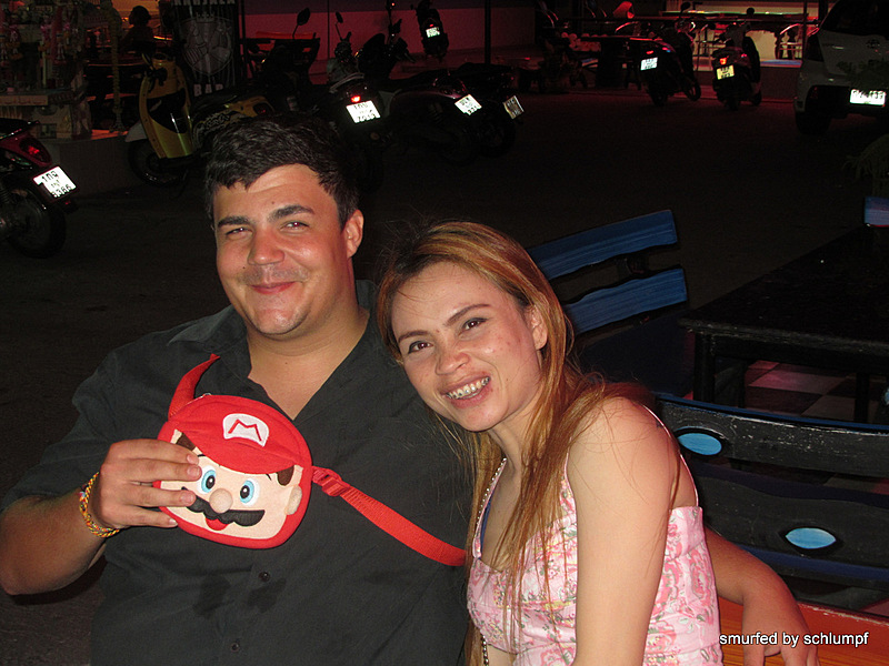 2014-06-11 Smurf Bar