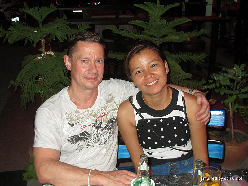 2014-06-11 Smurf Bar