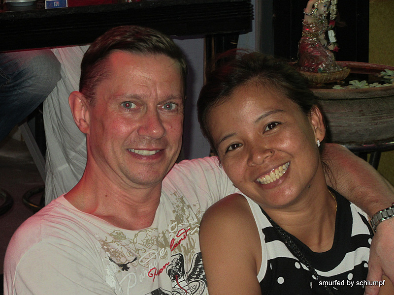 2014-06-11 Smurf Bar