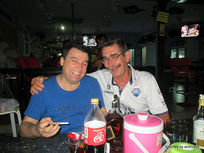 2014-06-12 Smurf Bar