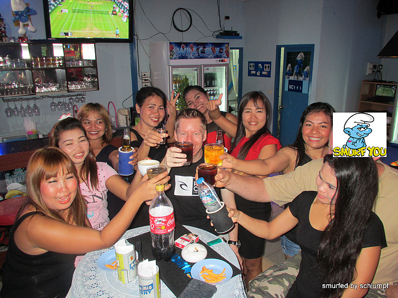 2014-06-12 Smurf Bar