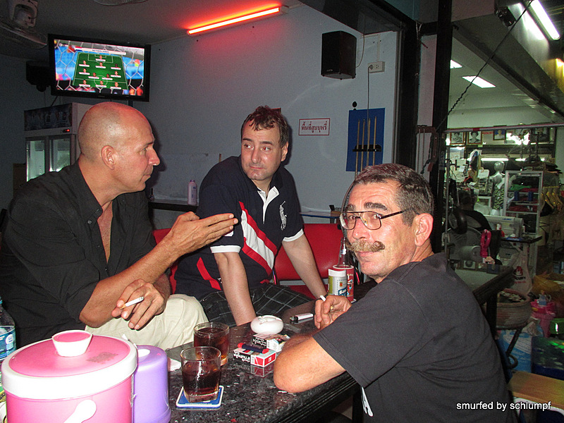 2014-06-13 Smurf Bar