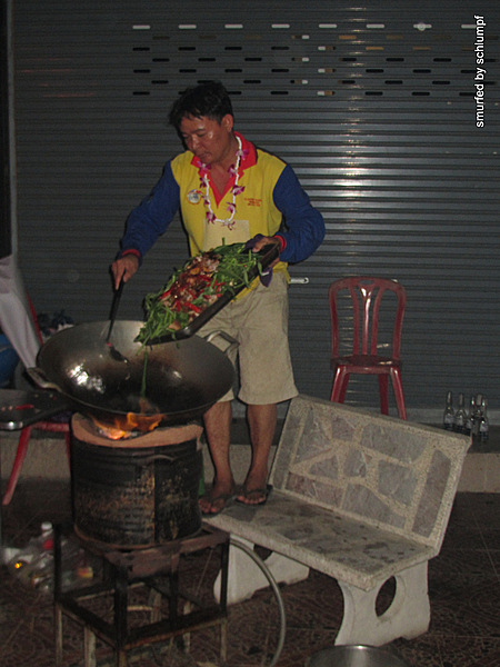 2014-06-13 Smurf Bar