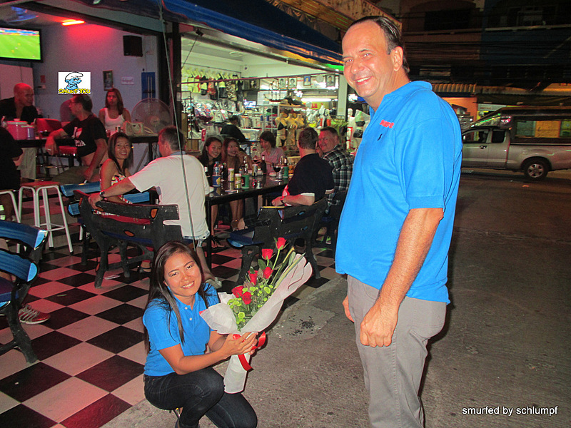 2014-06-13 Smurf Bar