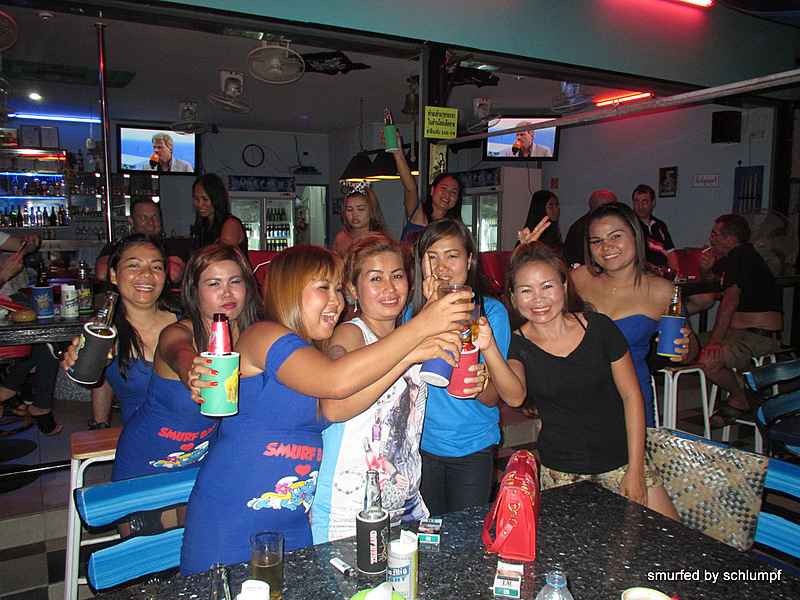 2014-06-13 Smurf Bar
