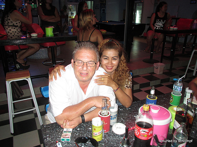 2014-06-14 Smurf Bar