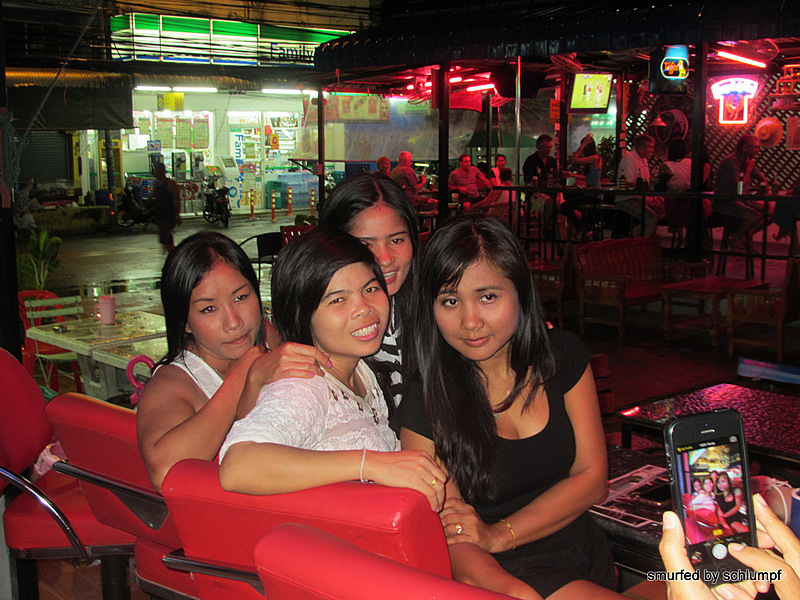 2014-06-14 Smurf Bar