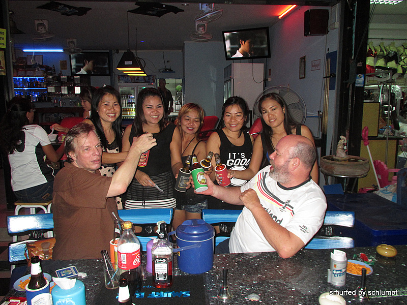 2014-06-14 Smurf Bar