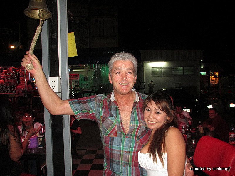 2014-06-14 Smurf Bar