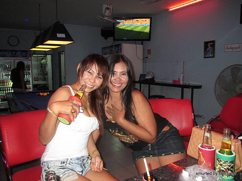 2014-06-14 Smurf Bar