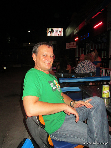 2014-06-20 Smurf Bar