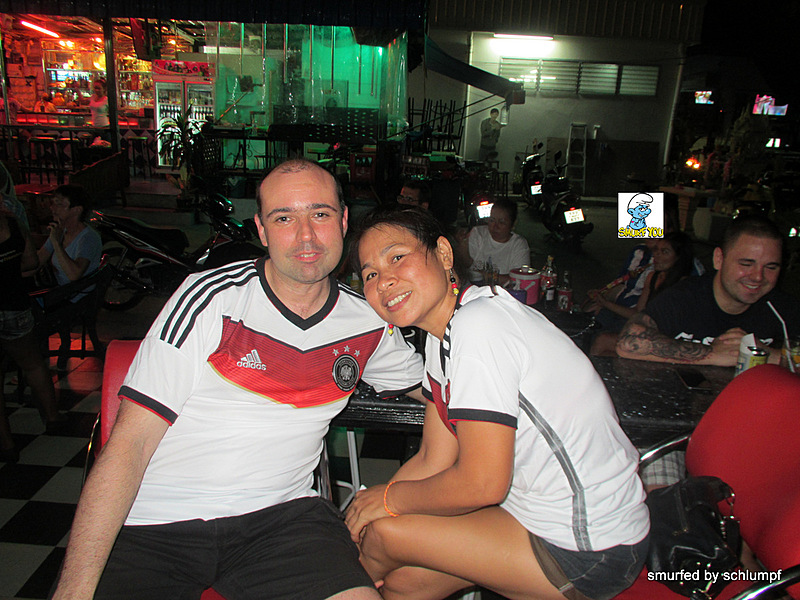 2014-06-21 Smurf Bar