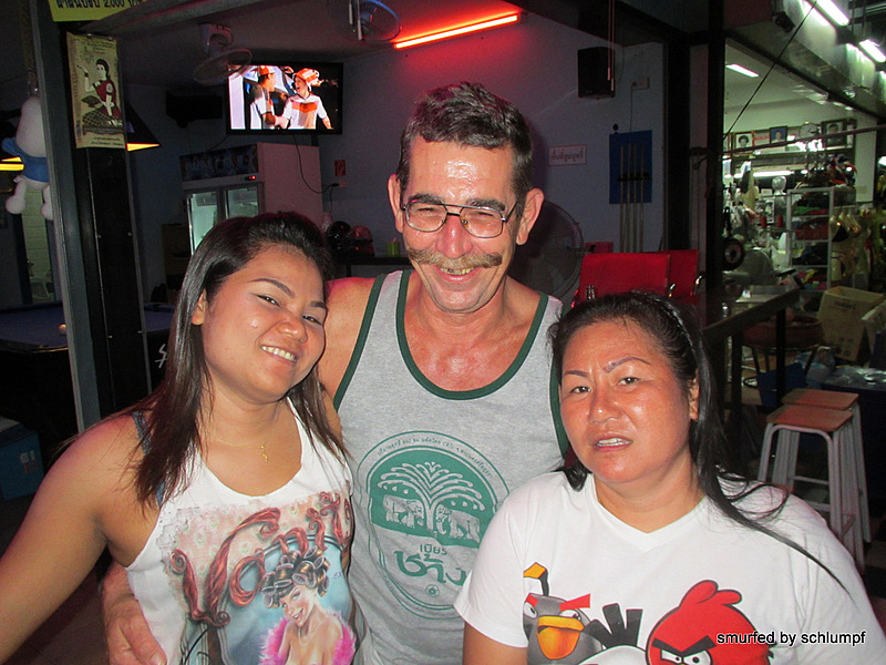 2014-06-22 Smurf Bar