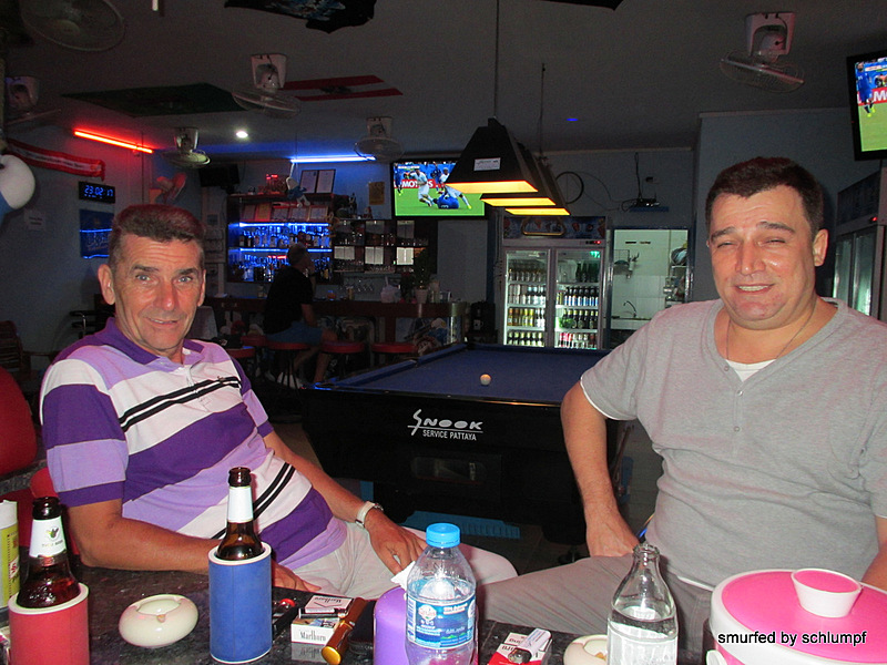 2014-06-24 Smurf Bar