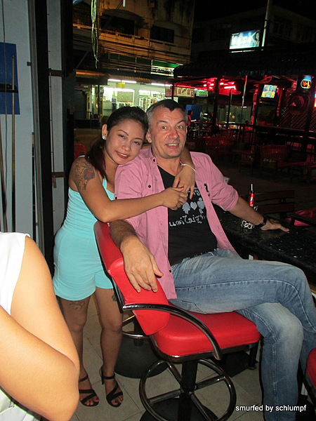 2014-06-24 Smurf Bar