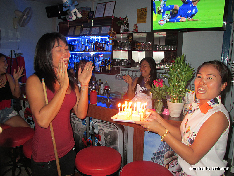 2014-06-24 Smurf Bar