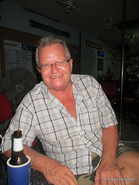 2014-06-25 Smurf Bar