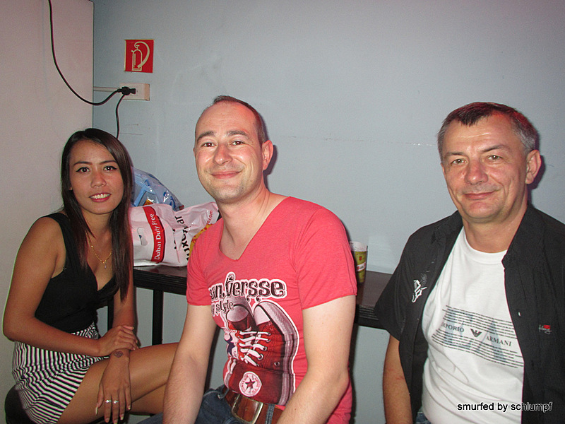 2014-06-27 Smurf Bar