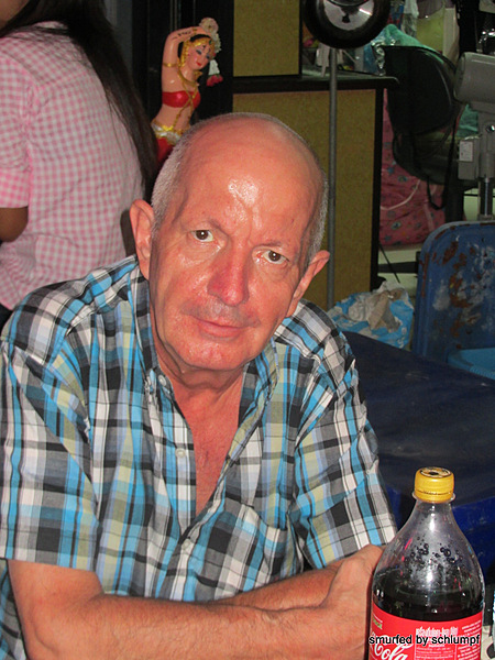 2014-06-27 Smurf Bar