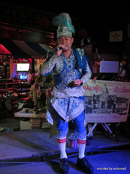 2014-06-27 Smurf Bar