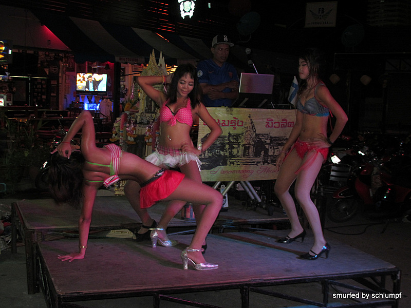 2014-06-27 Smurf Bar