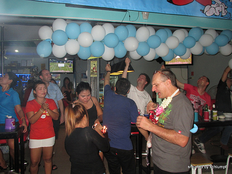 2014-06-27 Smurf Bar