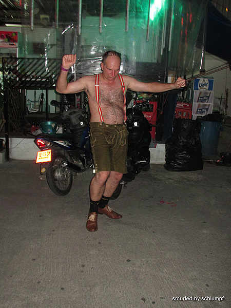 2014-06-27 Smurf Bar