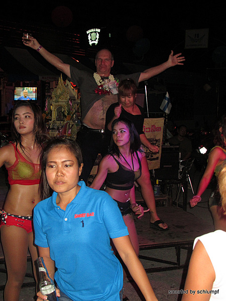 2014-06-27 Smurf Bar