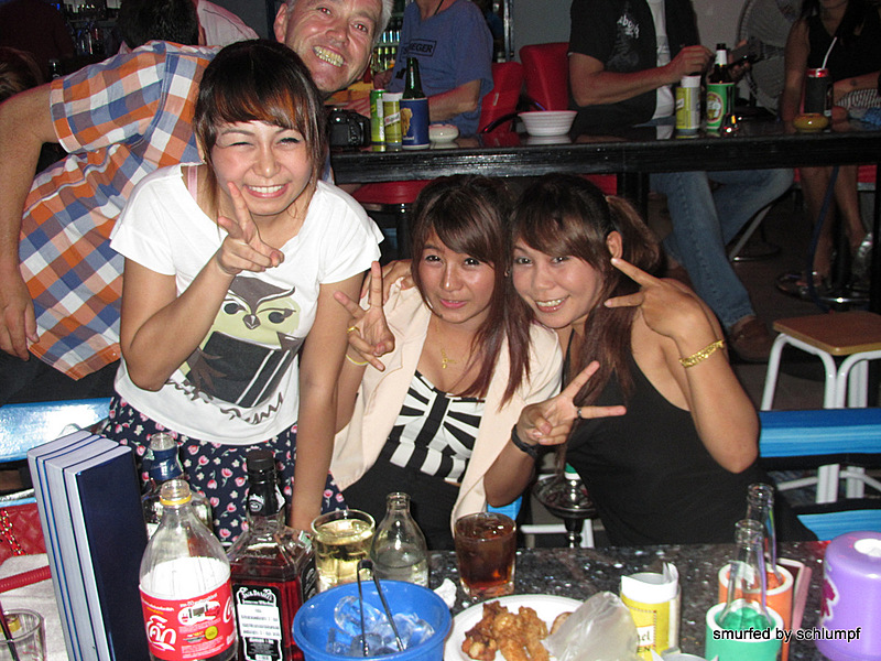 2014-06-27 Smurf Bar