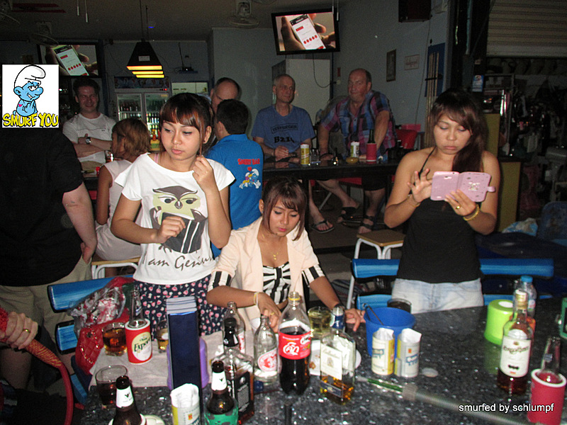 2014-06-27 Smurf Bar